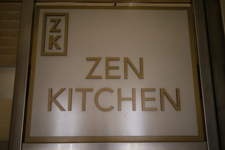 Zen Walk-In Closet Design: Create a Calming, Natural Retreat