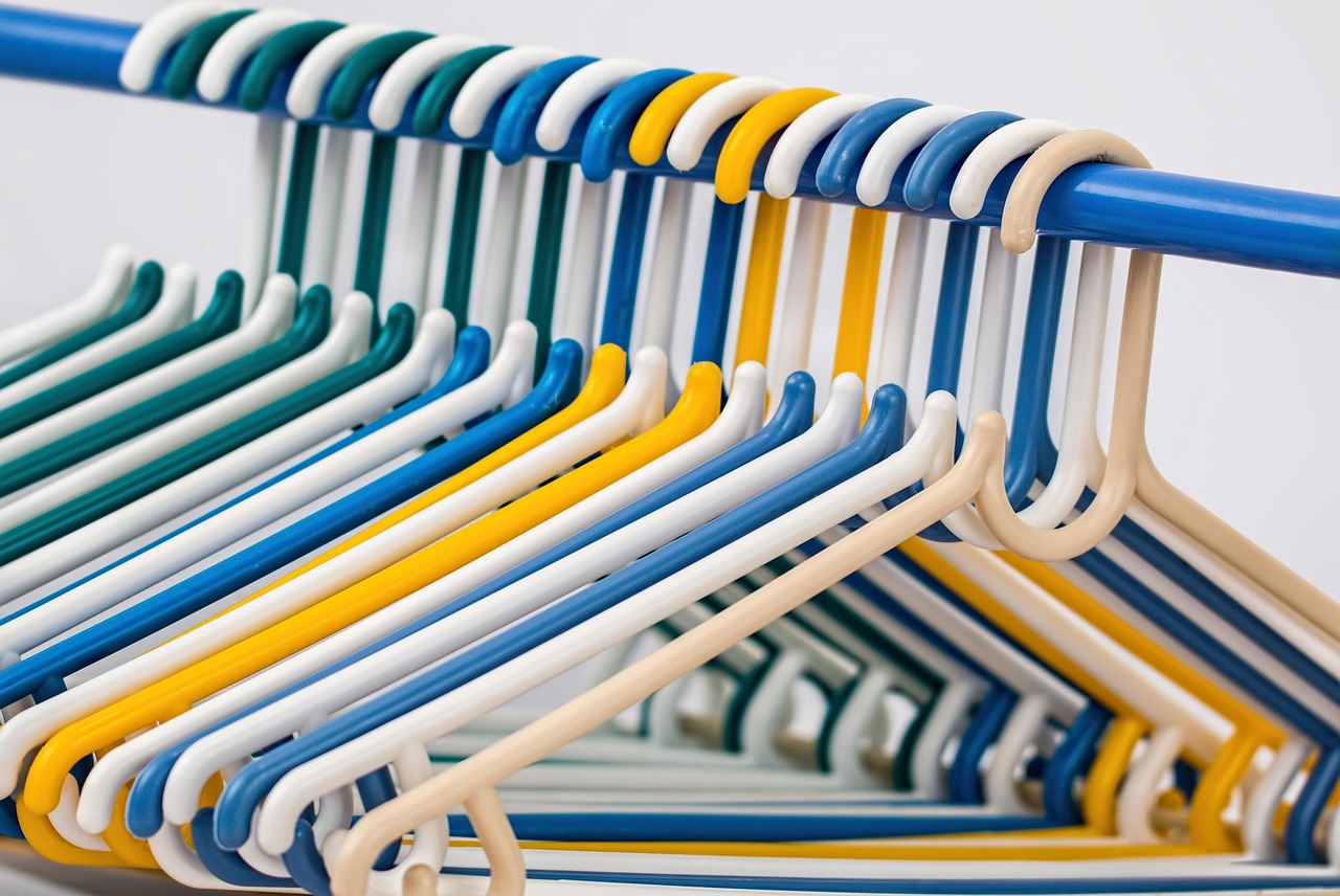 clothes hangers, coat hangers, plastic hanger, hang, closet, rack, coat-hanger, chores, cloakroom, wardrobe, housekeepin